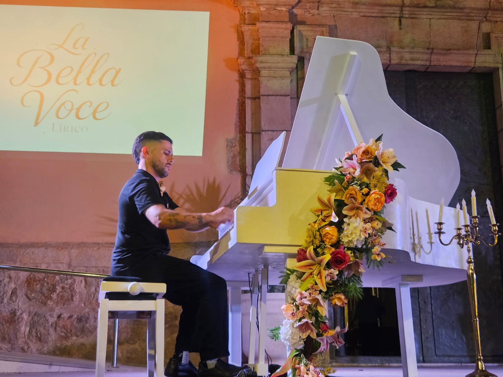 Pedro Miguel Garrido — La Bella Voce Lírico